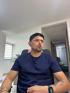 TroyeSavage Webcam Show