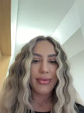 BarbieDoll13's Live XXX Chat