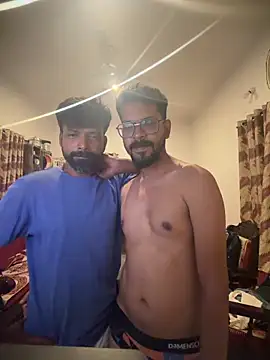 Stoner-boii-Cloudy-arhan – Kamerová šou