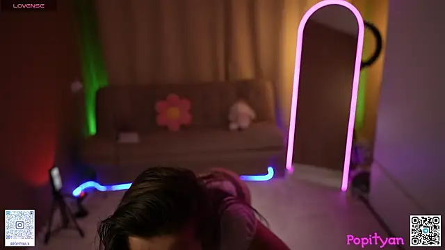 popityan1 Adlı Modelin Canlı XXX Sohbeti