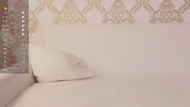 foxy_bloomm 现场XXX聊天