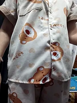 HaralushiaaaのライブXXXチャット