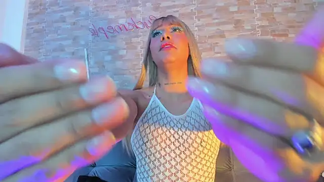 Dreams_Chloe Chat XXX in diretta