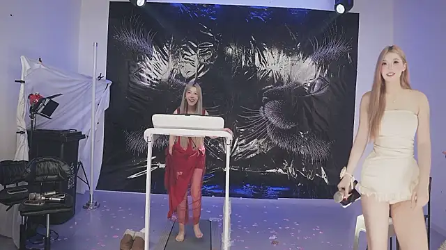 sweetgirls888 现场XXX聊天