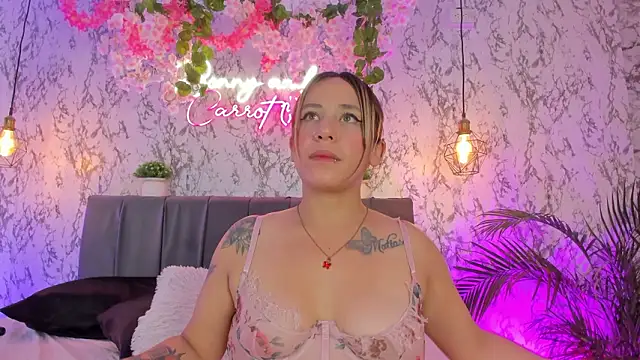 Bonny_and_carrot Chat XXX in diretta