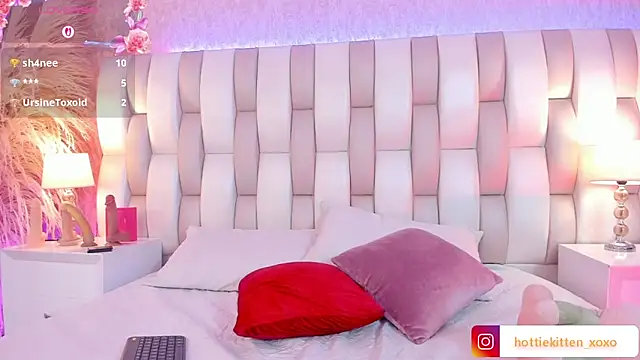 Viollet_xoxo 即時 XXX 聊天