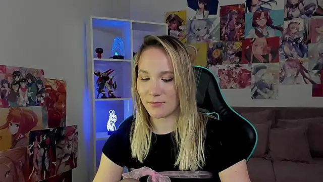 ElaraVoltage – Live XXX-chat