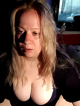 Chat XXX ao vivo de Missy_DM