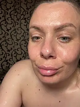 دردشة KrisKkiki الجنسية المباشرة