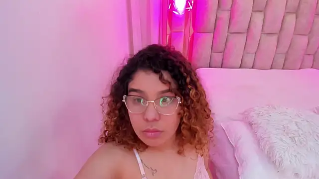 AllisonAdams_: онлайн-секс-чат