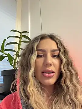 BarbieDoll13 Webcam show