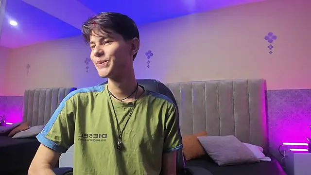 Derek_Sinn 现场XXX聊天