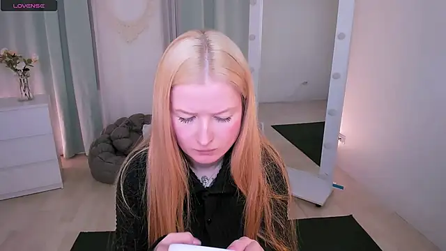 Laly_Peach – webcam-show