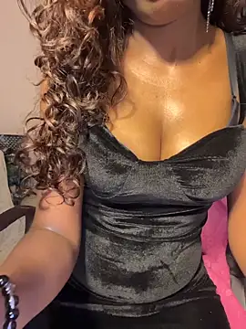 Indian-Squirt's Live XXX Chat