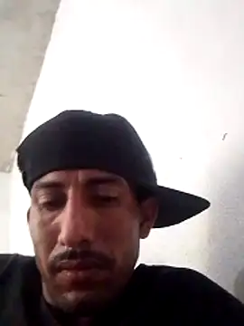 Chat +18 de Tu_ChicoMalo22CM ao vivo