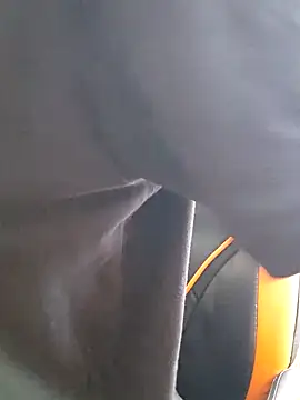 Chat +18 de Aashikalaa ao vivo