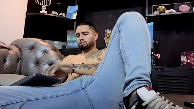 Chatroom XXX en direct de matteosantos