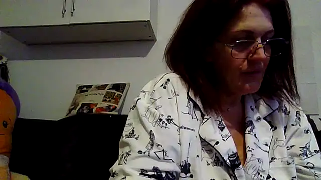 RubyyRosee – Naživo XXX chat