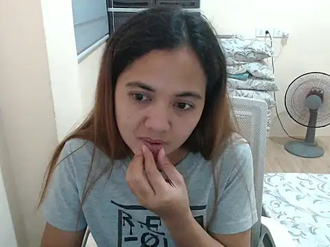 xTheLastVIRGINx – Live XXX-chat