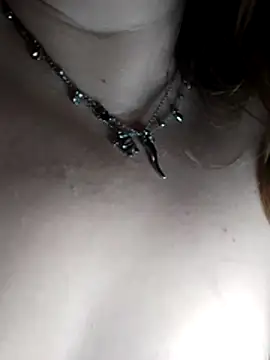 SWEETLUNA077n Live XXX chat