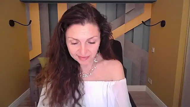 EllaLong – Live XXX-chat