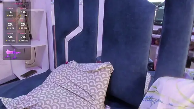 Онлайн чат XXX VeronicaRyan