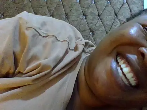 دردشة _Ella20 الجنسية المباشرة