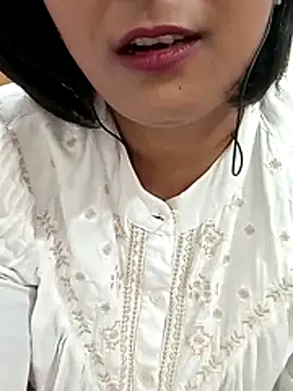 Queen_Kushi4 Live XXX-Chat