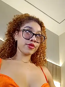 Sienna_brunette's Live XXX Chat