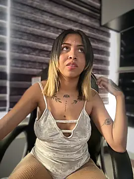 Laila_LS Live XXX-chat