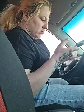 Sembang XXX Secara Langsung LianaJu