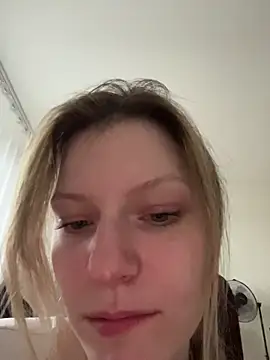 MaryHiggins Live XXX-Chat