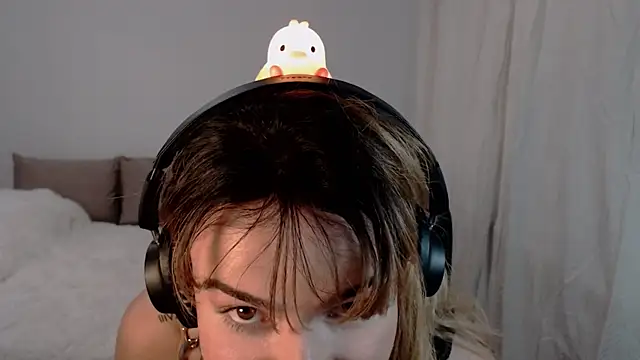 دردشة ViviRoses الجنسية المباشرة