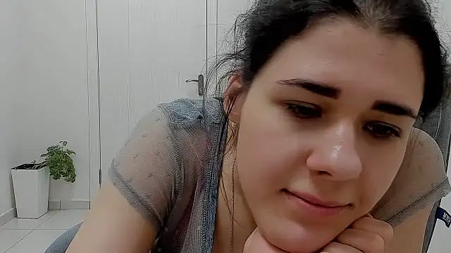 دردشة Joannia الجنسية المباشرة