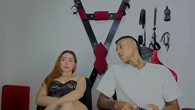 Show de Hana_and_Zeta2026 na webcam