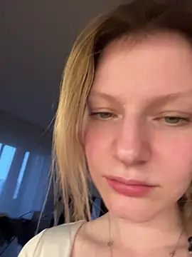 دردشة MaryHiggins الجنسية المباشرة