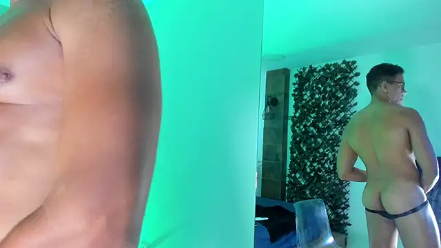 Živý XXX chat JacobDraven