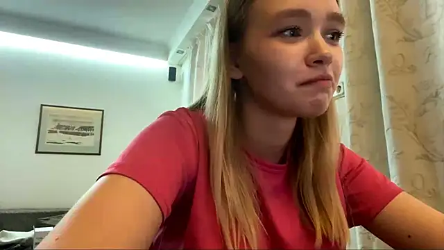 Leifuture's Live XXX Chat