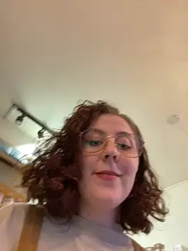 Živý XXX chat cinnabon_