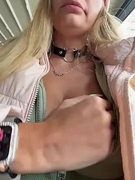 Sembang XXX Secara Langsung Betsy