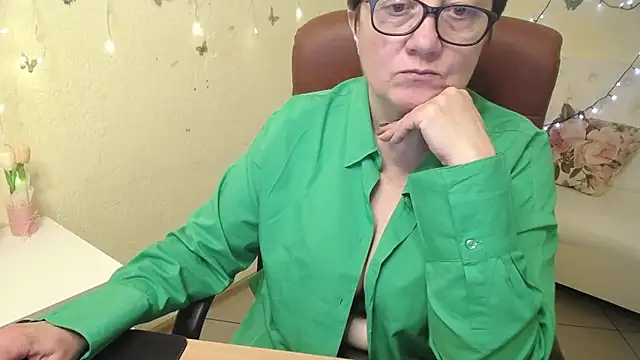 Chat +18 de EmilyL0ve ao vivo