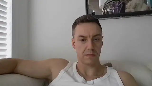 Pokazy przed kamerką – ploki2180