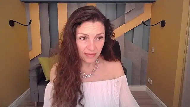 EllaLong 现场XXX聊天