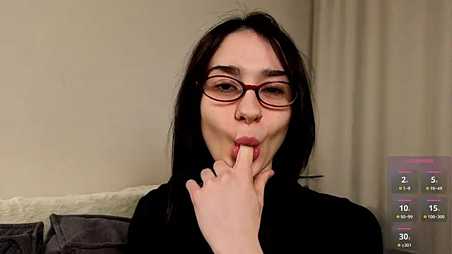 AnikaVelour Chat XXX in diretta