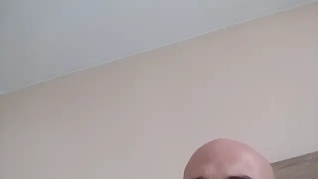 ALi_084 Chat XXX live