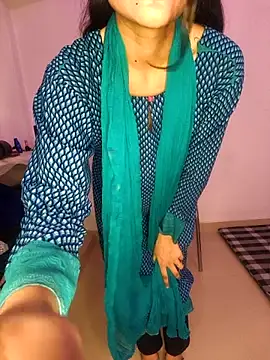 tanzum_khan_3202_'s Webcam Show