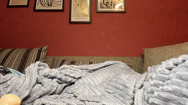 MissEvelynGlow Adlı Modelin Canlı XXX Sohbeti