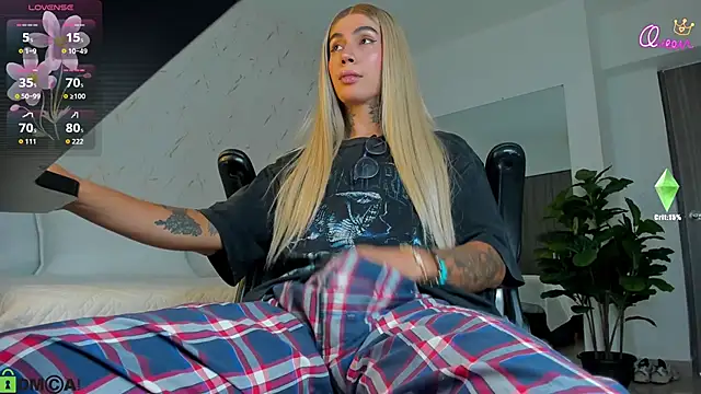 miss_tatiana_: онлайн-секс-чат