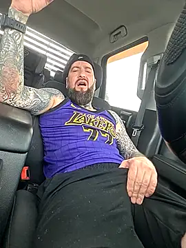 Czat XXX na żywo – Beardedtattood