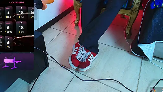 Chatroom XXX en direct de jeisonstark